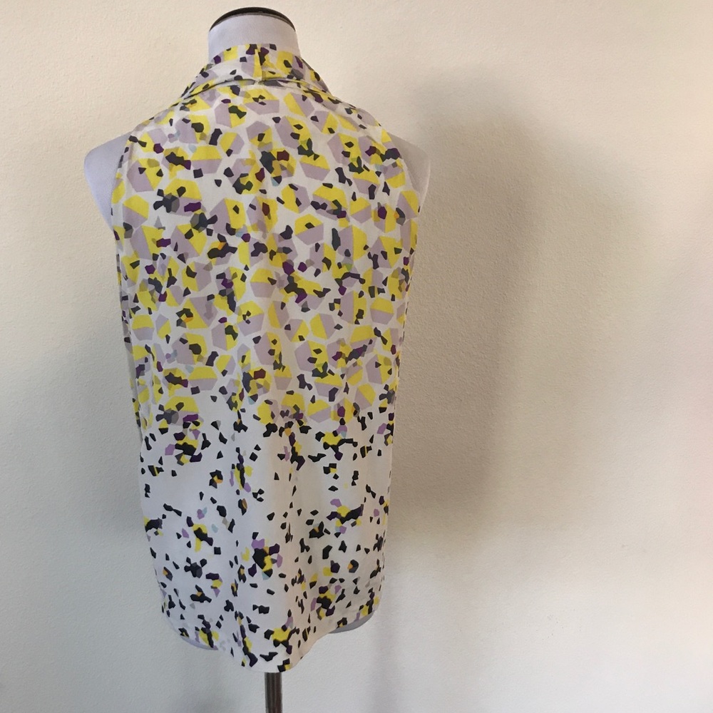 SILK DIANE vonFURSTENBERG BLOUSE, SIZE SMALL - Picture 3 of 5